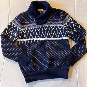 The Gap Lambswool
Fair Isle Sweater with Shawl collar
Navy size Small